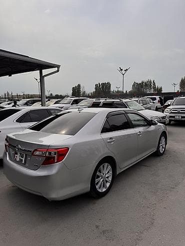 Toyota: Toyota Camry: 2014 г., 2.5 л, Вариатор, Гибрид, Седан — 6