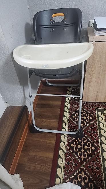 Тамактандыруучу отургуч, Колдонулган, Chicco, Металл, Отургучтун башка түрү, түсү - Боз