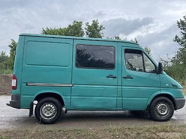 атбашы авто: Жеңил жүк ташуучу унаа, Mercedes-Benz, Стандарт, 1,5 т, Колдонулган — 4