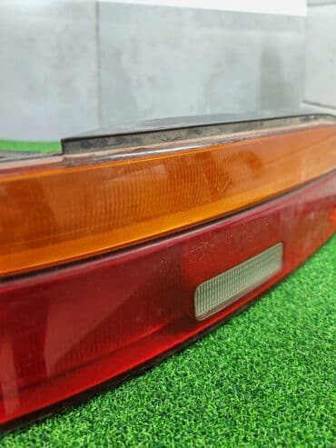 задняя фара в багажник ниссан примера р11: Арткы сол стоп-сигнал Toyota 1992 г., Колдонулган, Оригинал, Жапония — 3