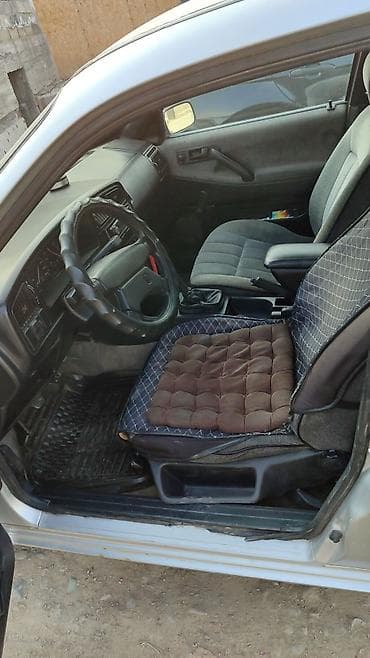 глушител пассат: Volkswagen Passat Variant: 1989 г., Ручные, Универсал — 2