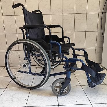 Инвалидные коляски: Надёжная складная инвалидная коляска с ручным приводом. Широкое — 1