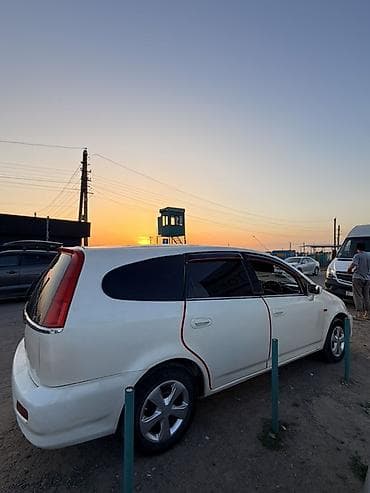 джели авто: Honda Stream: 2000 г., 2 л, Автомат, Бензин, Минивэн — 3