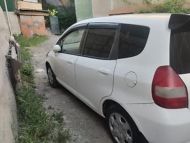 taiota levin: Honda Fit: 2002 г., 1.3 л, Вариатор, Бензин, Хэтчбэк — 4