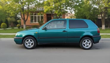 купить чехлы на гольф 4: Volkswagen Golf: 1992 г., 1.8 л, Механика, Бензиновая, Хэтчбэк — 1