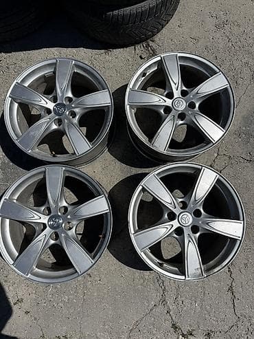 Литые Диски R 18 Toyota, Комплект, отверстий - 5