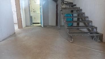 Продажа домов: Продаётся дом с участком. Описание: - Кирпичный дом с мансардным — 2