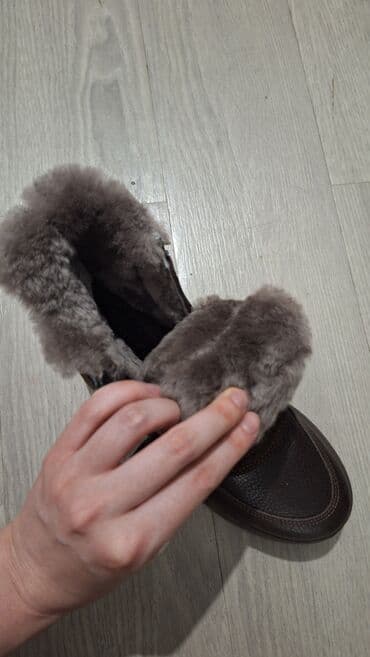 Үлпөт көйнөктөрү жана аксессуарлар: Продаю ботинки из натуральной кожи и из натурального меха ЦИГЕЙКА — 2