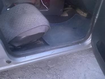 mazda 3 2005: Daewoo Nexia: 2008 г., 1.5 л, Механика, Газ, Седан — 8