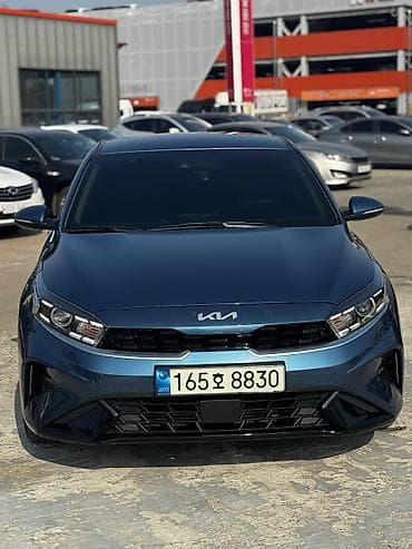 Продажа авто: Kia K3: 2021 г., 1.6 л, Автомат, Бензин, Седан — 2