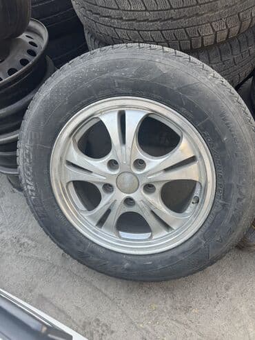 купить резину 20570 15: Колеса в сборе 205 / 65 / R 15, Зима, Б/у, Комплект, Легковые, Литые, отверстий - 5 — 1