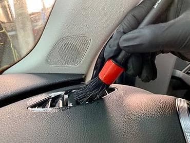 Профессиональная химчистка салона автомобиля Что делаем: - Полная