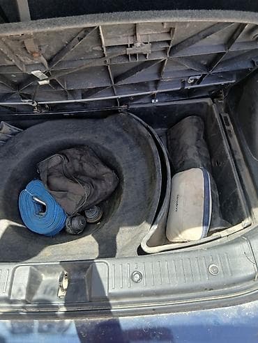 шампунь для авто: Toyota Ist: 2006 г., 1.5 л, Автомат, Бензин, Хэтчбэк — 8