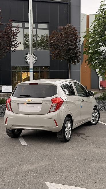 premier: Chevrolet Spark: 2020 г., 1 л, Автомат, Бензин, Хэтчбэк — 9
