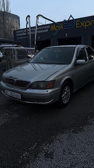 прожектор на авто: Toyota Vista: 1999 г., 2 л, Автомат, Бензин, Седан — 2