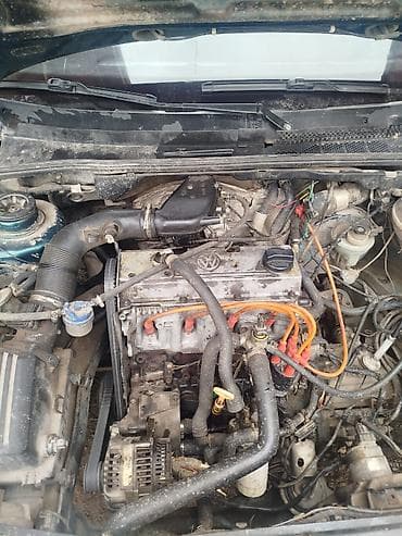 volkswagen vento машина: Volkswagen Vento: 1993 г., 2 л, Механика, Бензин, Седан — 5