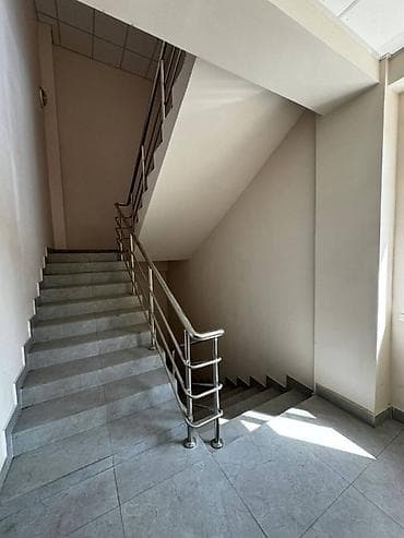 3: 3 комнаты, 80 м², Золотой квадрат 9 этаж, Евроремонт — 3