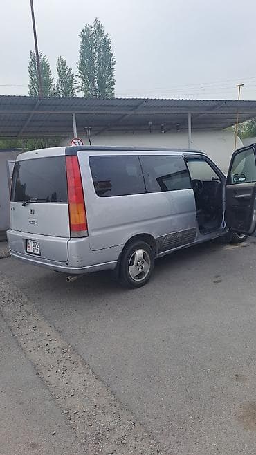 Транспорт: Honda Stepwgn: 2001 г., 0.2 л, Автомат, Бензин, Минивэн — 5