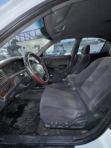 e2 byd: Hyundai Elantra: 2002 г., 1.5 л, Механика, Бензин, Седан — 8
