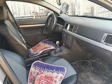 r18 5100: Opel Vectra: 2003 г., 1.8 л, Механика, Бензин, Седан — 4