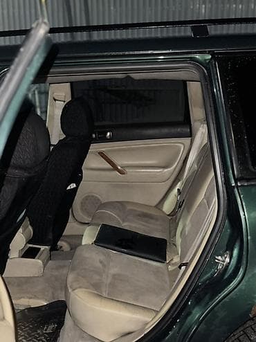 Volkswagen: Volkswagen Passat Variant: 2002 г., 2.5 л, Автомат, Дизель, Универсал — 7