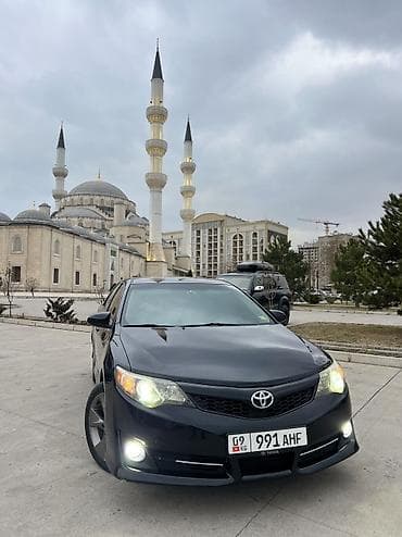 на нексию 2: Toyota Camry: 2012 г., 2.5 л, Автомат, Бензин, Седан — 2