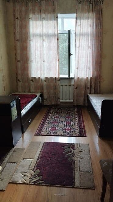 снять в аренду дом: 30 кв. м, 1 бөлмө, Унаа токтотуучу жай — 2