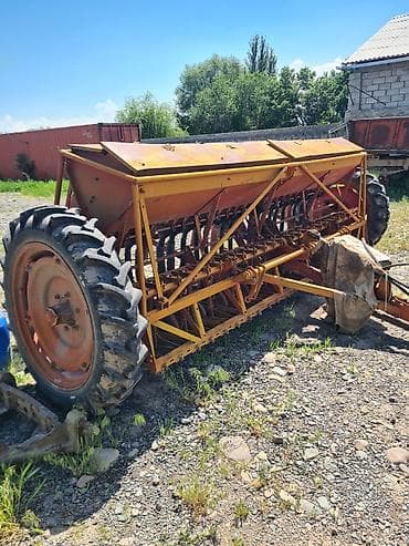 Трактор Беларус МТЗ 80 с сеялкой в хорошем состоянии Описание: - — 6