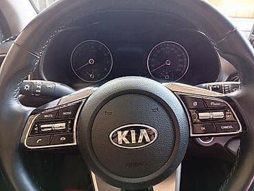 kia k3 2020: Kia K3: 2020 г., Седан — 4