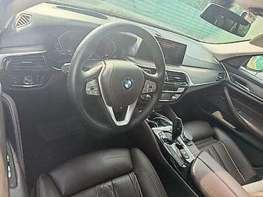 малометражки авто: BMW 5 series: 2020 г., 2 л, Бензин — 3