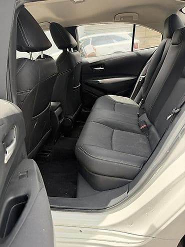 corolla 2004: Toyota Corolla: 2021 г., 1.8 л, Вариатор, Гибрид, Седан — 4