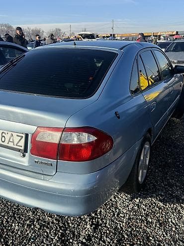 продаю авто в рассрочку бишкек: Mazda 626: 2001 г., 2 л, Механика, Бензин, Хэтчбэк — 3