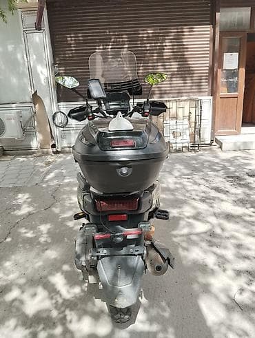 Транспорт: Скутер түрү 180 куб. см, Бензин, Колдонулган — 6