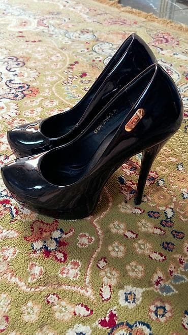 бу 39: Женская обувь (2 пары) брендовые - оба туфлей продаю за 1000 сом 😁 1) — 2
