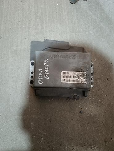 ЭБУ двигателя Bosch Motronic для Opel - Производитель: Bosch - Серия