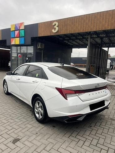 Транспорт: Hyundai Avante: 2020 г., 1.6 л, Автомат, Бензин, Седан — 3