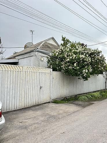 карпинка московская: Продается дом 100кв.м., г Кара-Балта, верхняя часть города, улица — 2