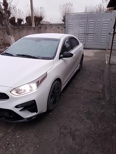 обмен на частный дом: Kia Forte: 2021 г., 2 л, Автомат, Бензин, Седан — 6