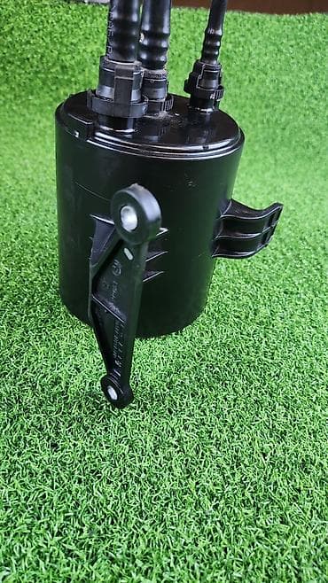 x5 2003: Абсорбер бензобака Год 2 В отличном состоянии, очень большой — 7