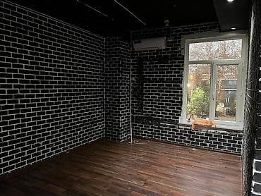 юг 2 мкр: Сдается помещение в аренду, г. Ош, Дом быта. 🔵 18кв м 🔵 ком.услуги — 2