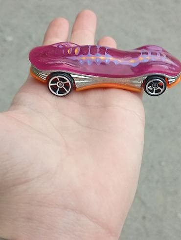 купить hot wheels: Игрушечная машинка Hot Wheels (литой металл/пластик), футуристический — 4