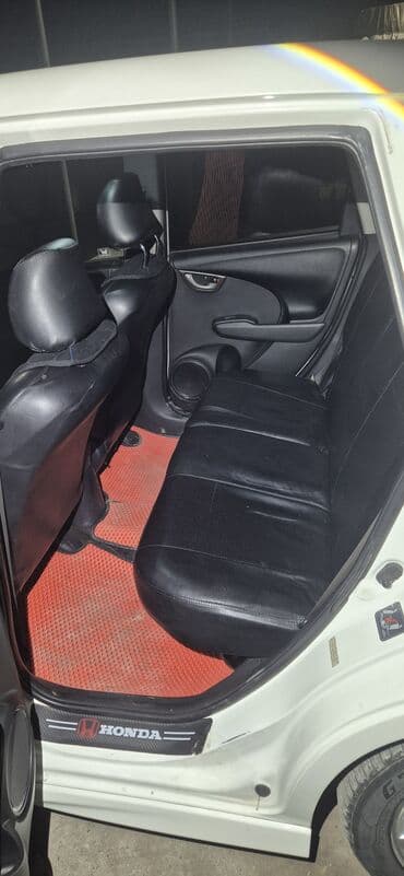 оклейка авто пленкой бишкек цена: Honda Fit: 2009 г., 1.5 л, Автомат, Газ, Хэтчбэк — 8