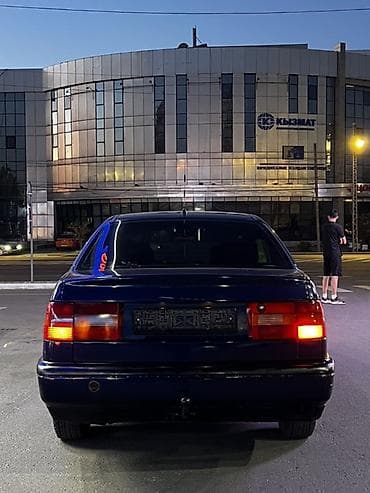 боковые стекло на спринтер: Volkswagen Passat: 1994 г., 1.8 л, Ручные, Бензин, Седан — 3