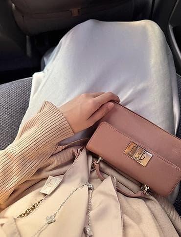 pull and beer: Миниатюрная женская сумка Furla - Формат: мини/микро-бэг - Цвет — 3