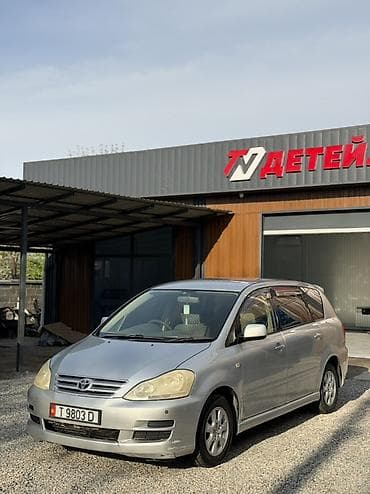 windom 2001: Toyota Ipsum: 2004 г., 2.4 л, Автомат, Бензин, Минивэн — 2