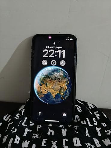 Apple iPhone: IPhone Xr, Б/у, 64 ГБ, Черный, 76 % — 2