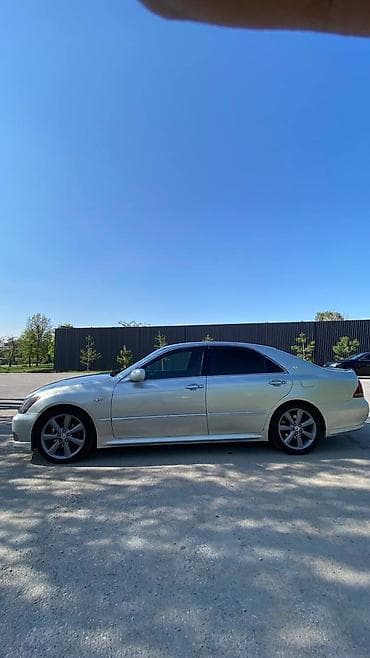 креста тойота: Toyota Crown: 2004 г., Автомат, Бензин, Седан — 4