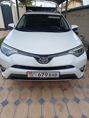 Toyota RAV4: 2017 г., 2.5 л, Автомат, Бензин, Кроссовер