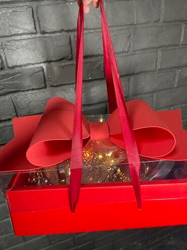 из серебра: Графин 360 в подарочной 3д коробке • Коробка с большим бантом • — 2