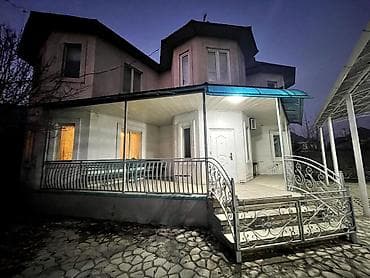 Кыймылсыз мүлк: Продается благоустроенный двухэтажный дом с участком и садовыми — 1